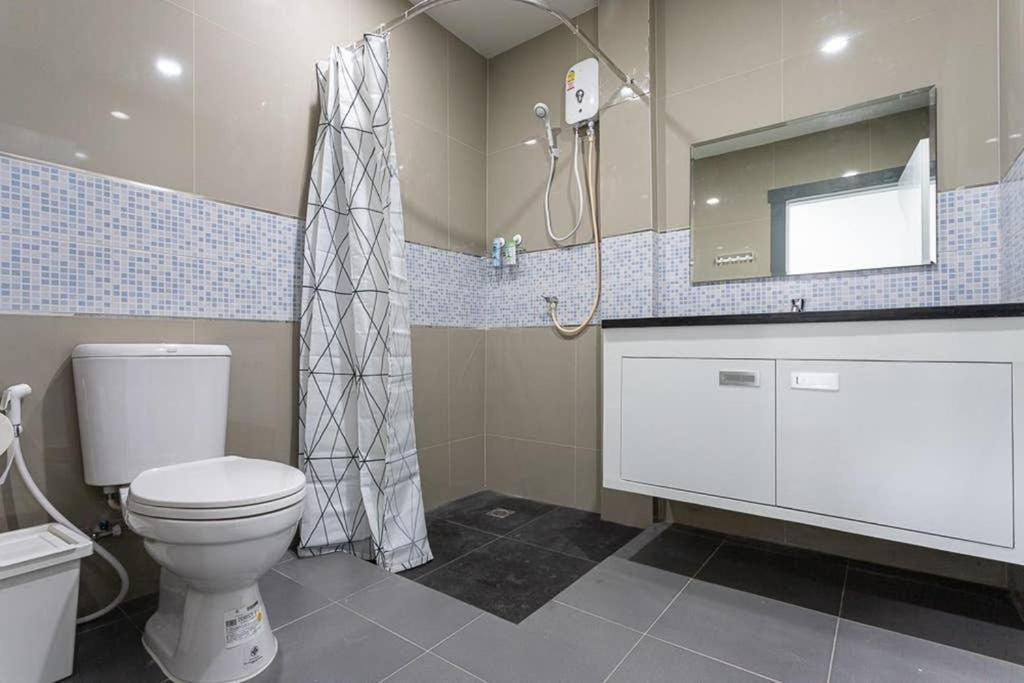 Appartement P2 Silom Large 2Beds Full Kitchen Wifi 4-6Pax à Bangkok Extérieur photo